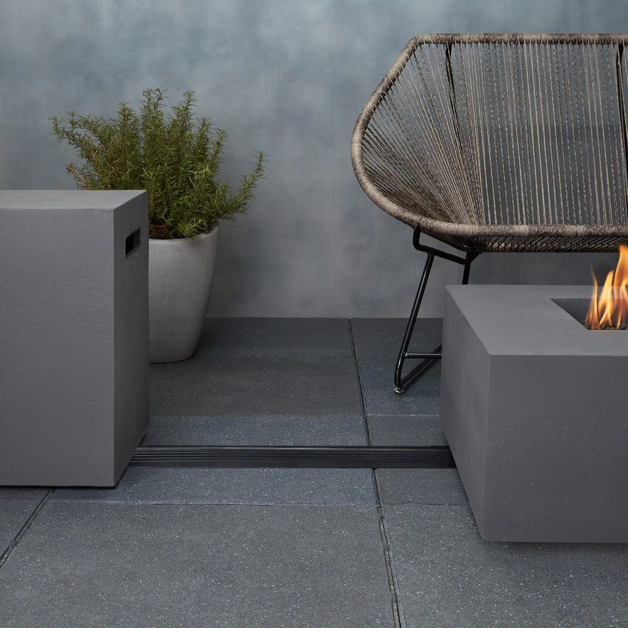 43" Beaumont Round Propane Fire Table In Carbon 22 43" Beaumont Round Propane Fire Table In Carbon - Image 20